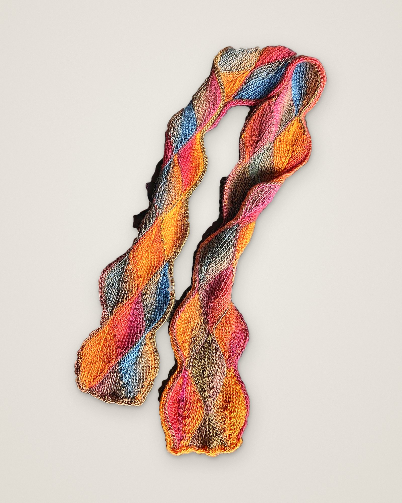 Ember wave scarf, flat